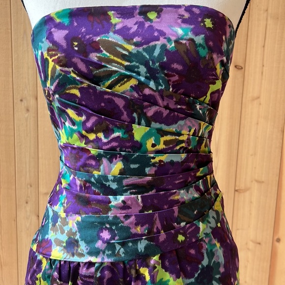 BCBG Maxazria Floral Print Strapless Dress US4 - Picture 5 of 8